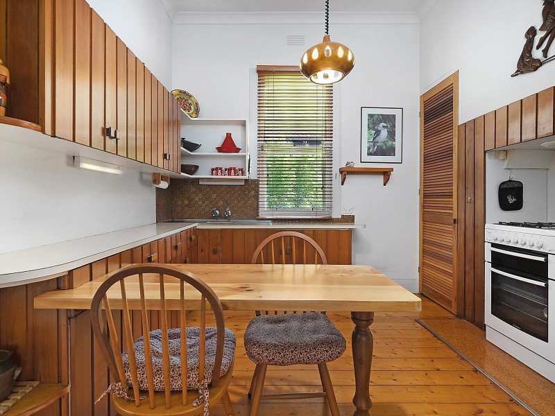 44 Lawton Avenue, Geelong West VIC 3218