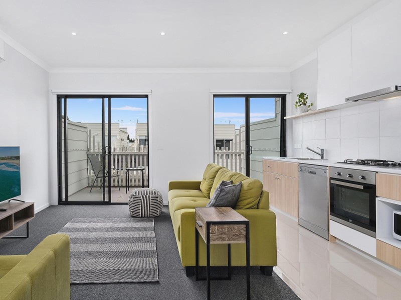 30/5 Oxford Street, Whittington VIC 3219