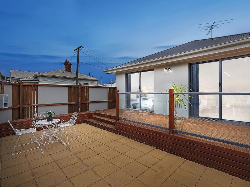 202 Shannon Avenue, Geelong West VIC 3218