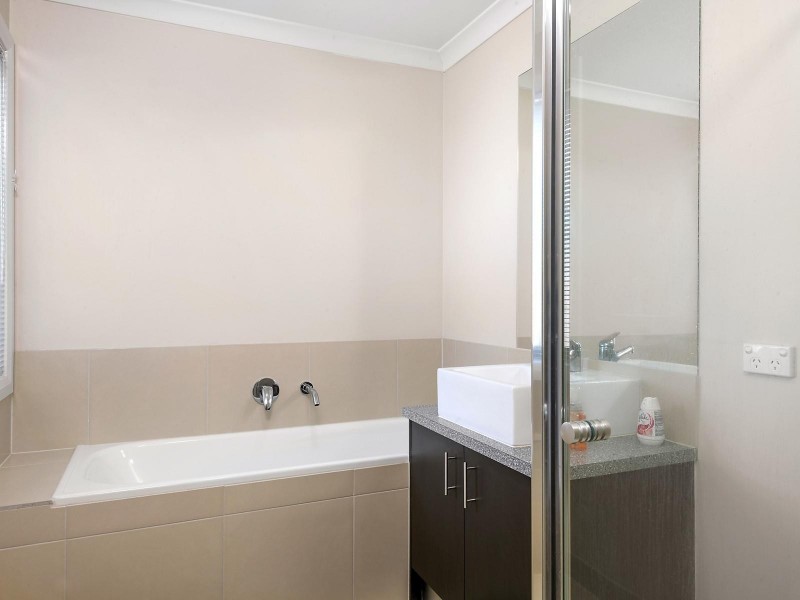6 Allegro Court, Marshall VIC 3216