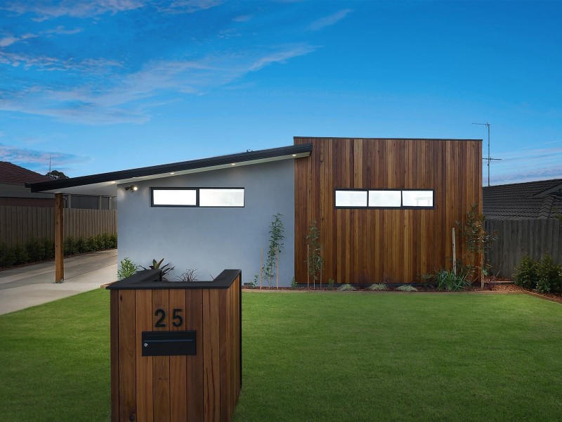 25 The Court, Leopold VIC 3224