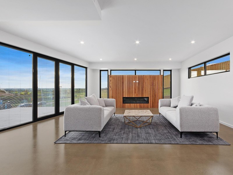 16 Floreat Avenue, Highton VIC 3216