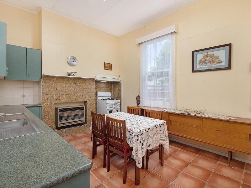 30 Coquette Street, Geelong West VIC 3218