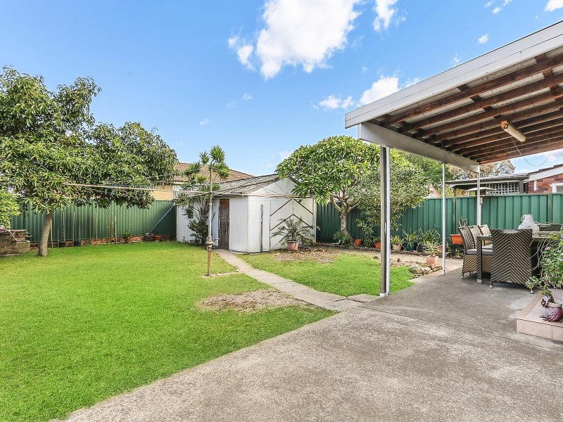 26 Minton Avenue, Dolls Point NSW 2219