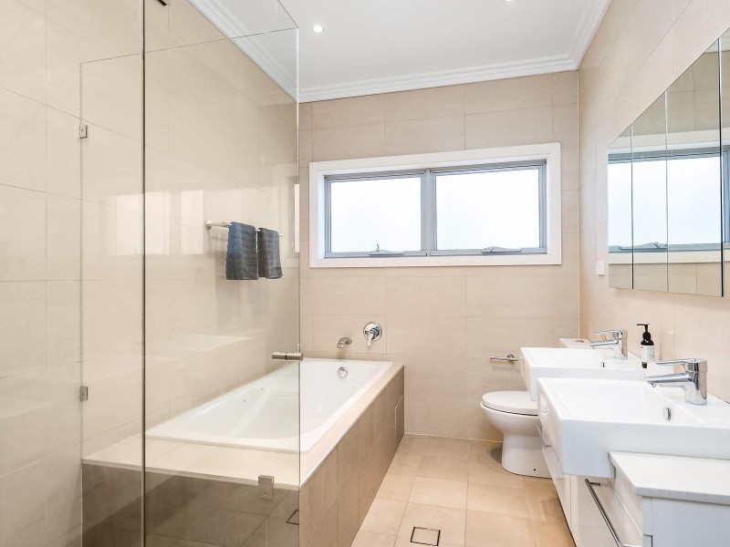 18A Carlton Crescent, Kogarah Bay NSW 2217