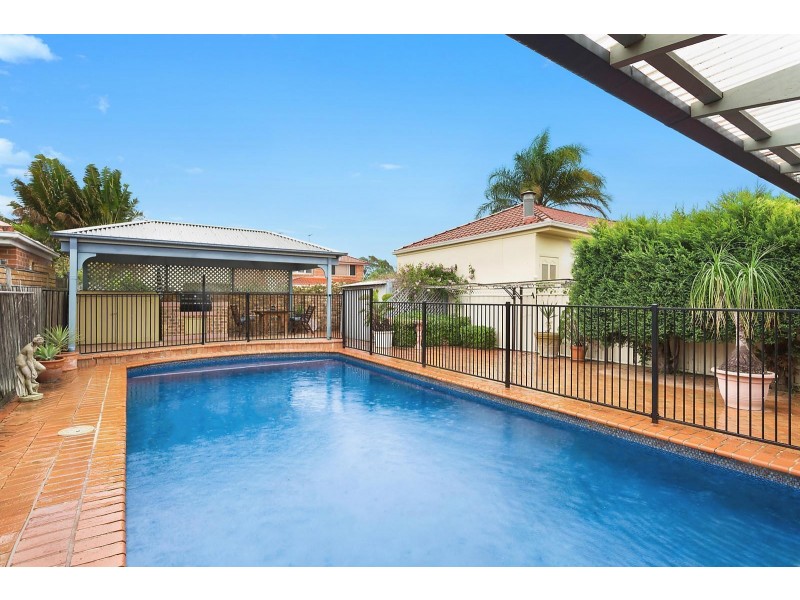 12 Bath Street, Monterey NSW 2217