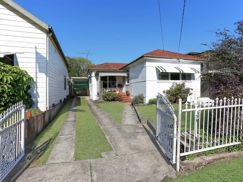 3 Parkside Drive, Sandringham NSW 2219