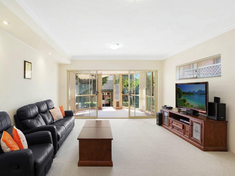 20 Carwar Avenue, Carss Park NSW 2221