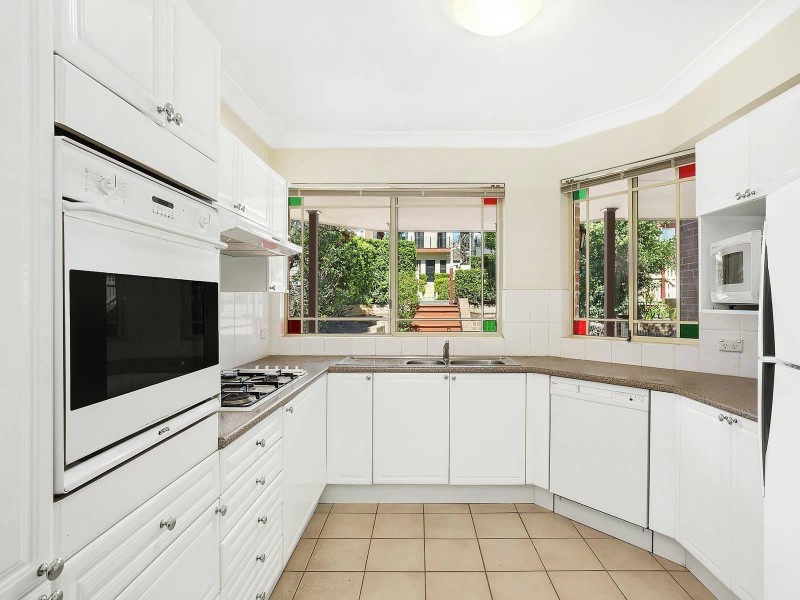 20 Carwar Avenue, Carss Park NSW 2221