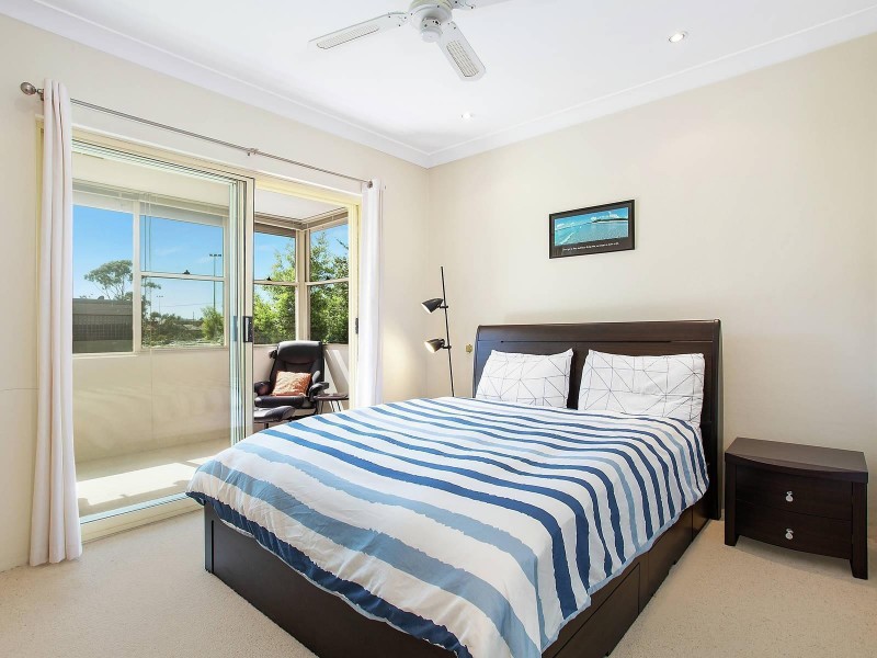 20 Carwar Avenue, Carss Park NSW 2221