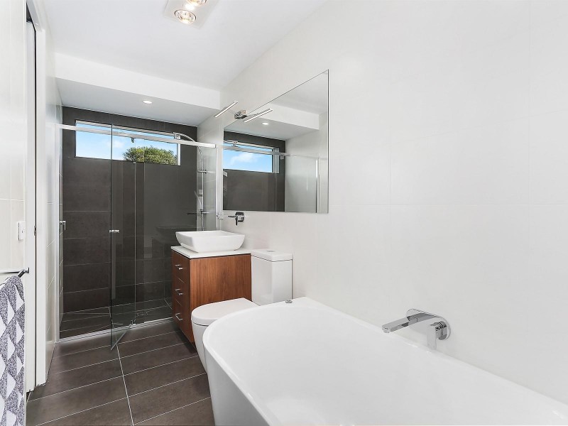 16 McNeilage Street, Spotswood VIC 3015