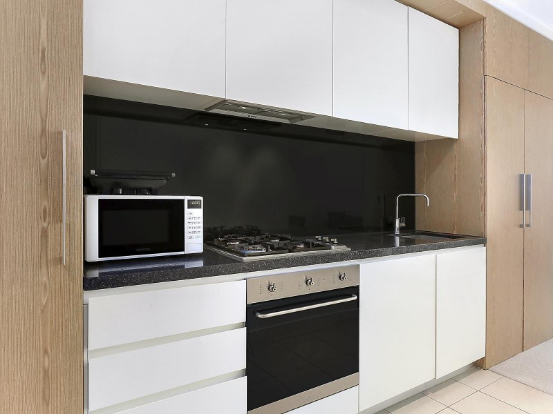 720/74 Queens Road, Melbourne VIC 3004
