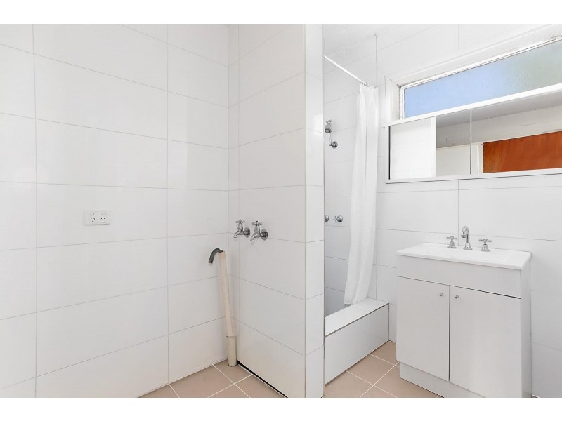 1/22 Blandford Street, West Footscray VIC 3012