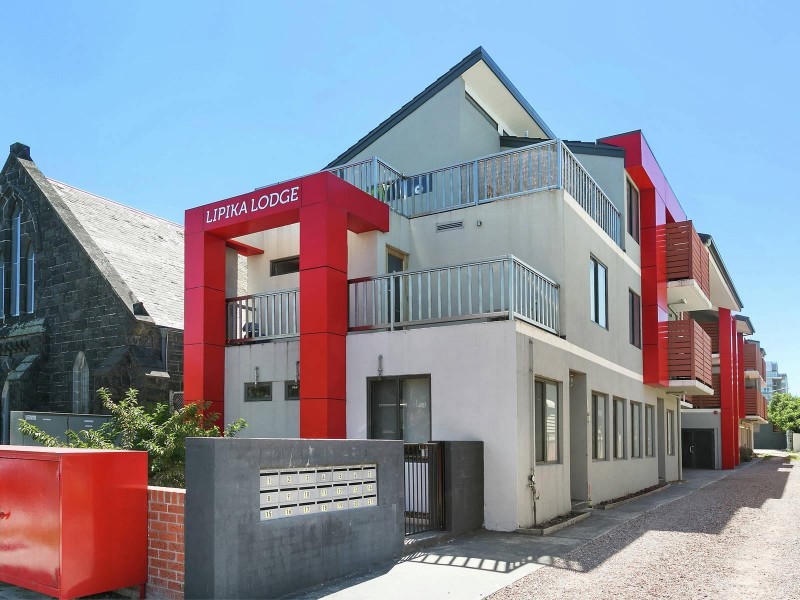 11/30 Pickett Street, Footscray VIC 3011