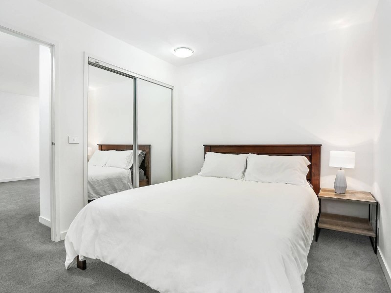 304/240 Barkly Street, Footscray VIC 3011