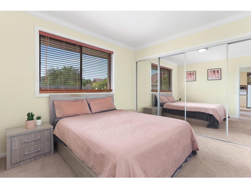 4/65 Ballarat Road, Footscray VIC 3011