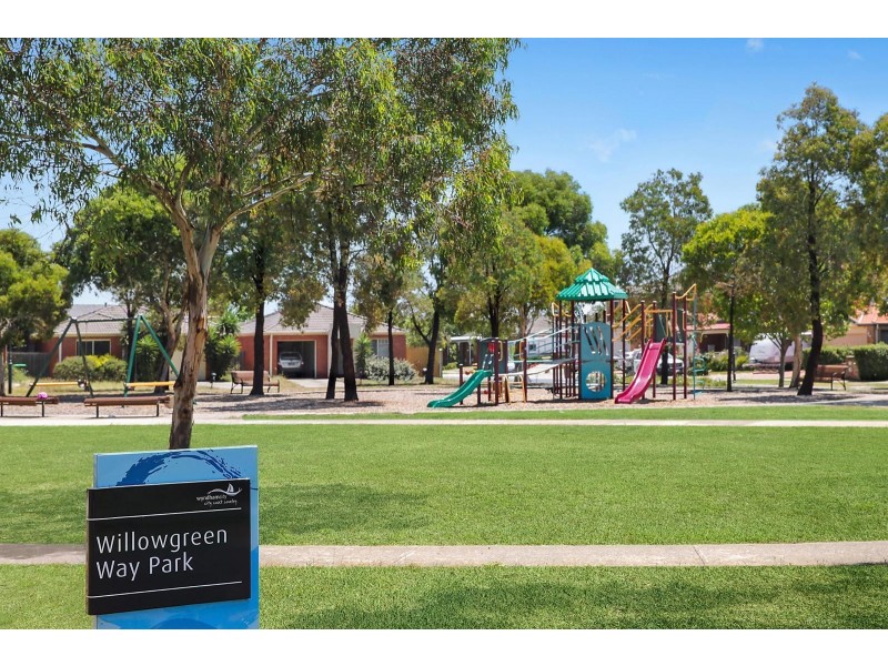 14 Langbourne Court, Point Cook VIC 3030