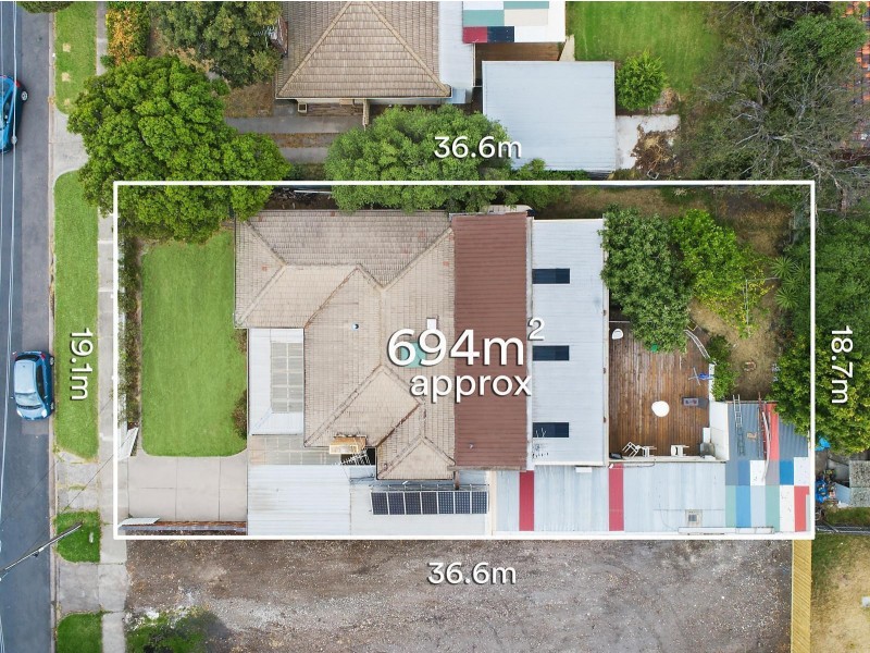 74 Truman Street, South Kingsville VIC 3015