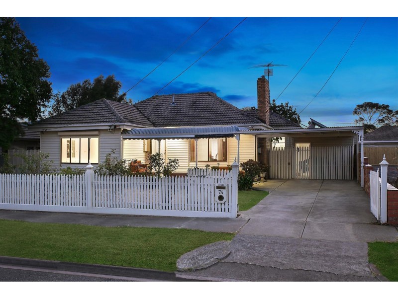 74 Truman Street, South Kingsville VIC 3015