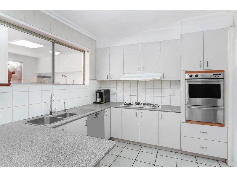 74 Truman Street, South Kingsville VIC 3015