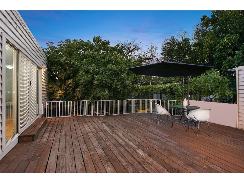 74 Truman Street, South Kingsville VIC 3015