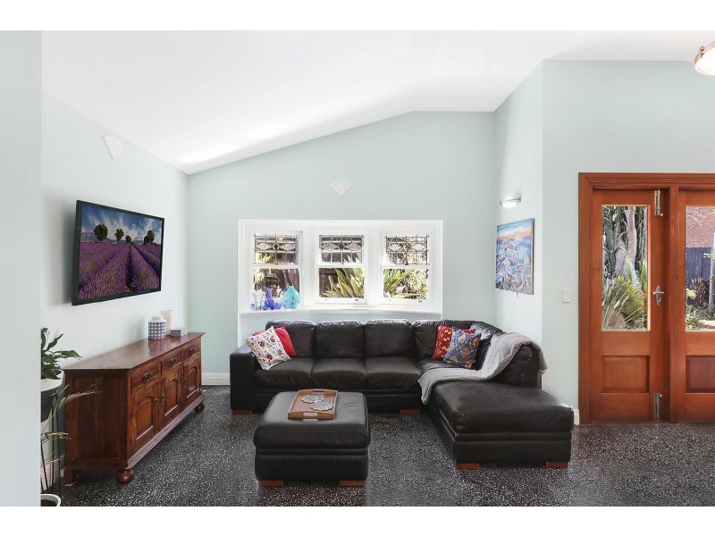 2 Tenterden Street, Yarraville VIC 3013