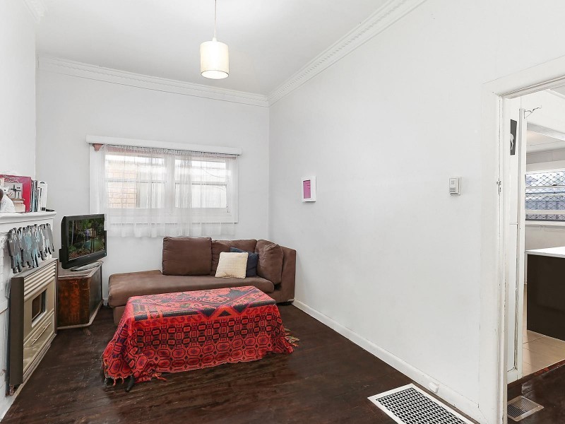 2 Malden Street, Footscray VIC 3011