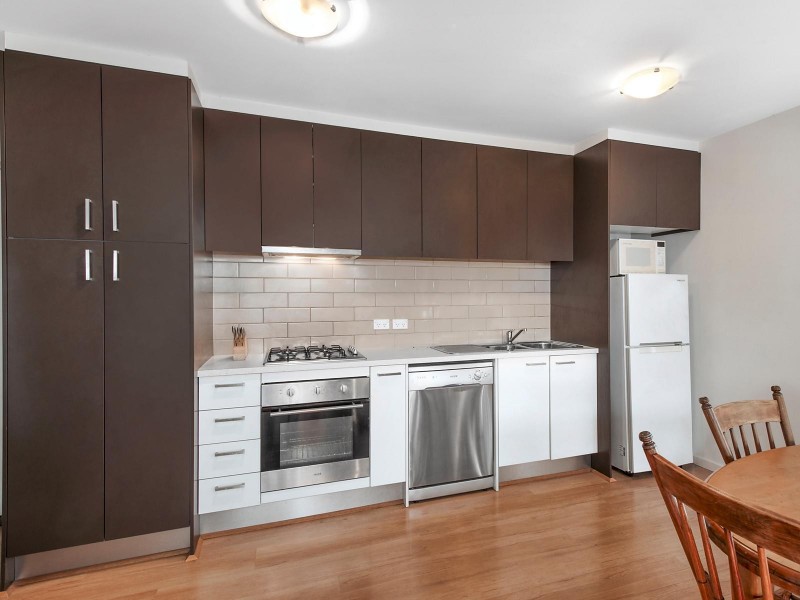 1/155 Gordon Street, Footscray VIC 3011