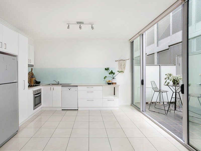 1 Swallow Lane, Footscray VIC 3011