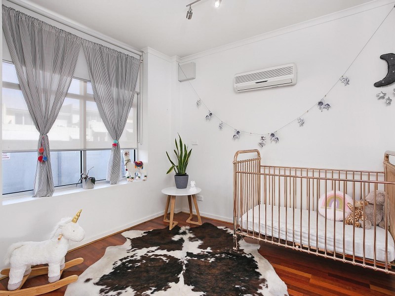 1 Swallow Lane, Footscray VIC 3011