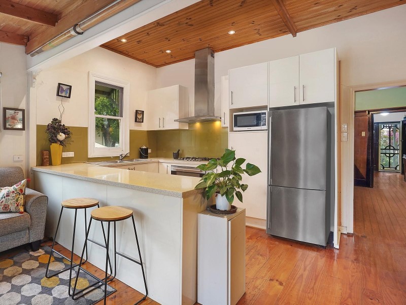 52 Empress Avenue, Kingsville VIC 3012