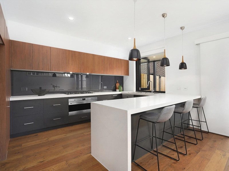 16 McNeilage Street, Spotswood VIC 3015