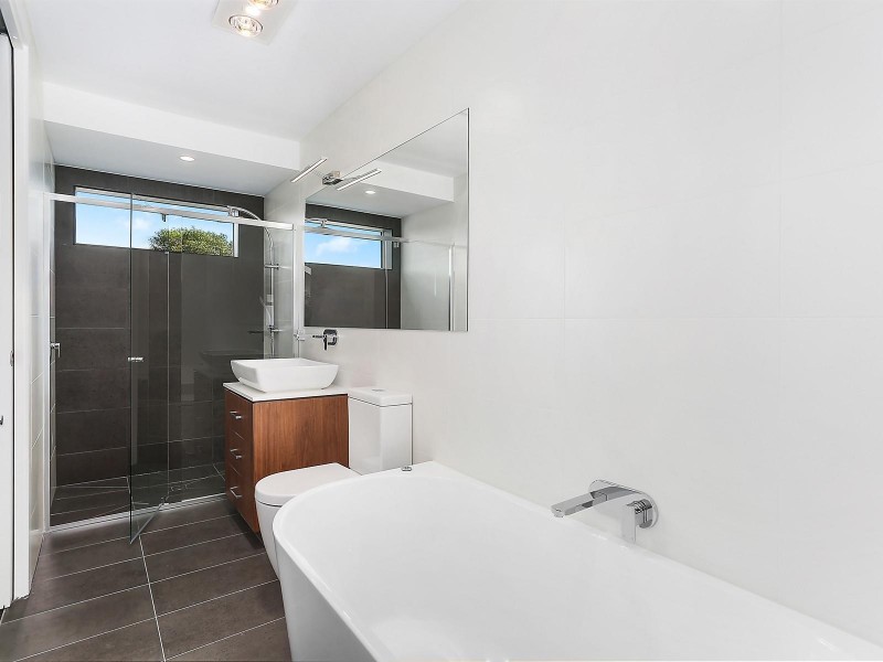 16 McNeilage Street, Spotswood VIC 3015