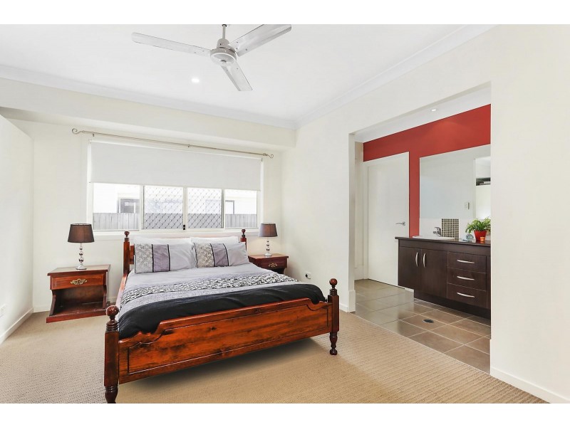 4 Gumnut Close, Lota QLD 4179