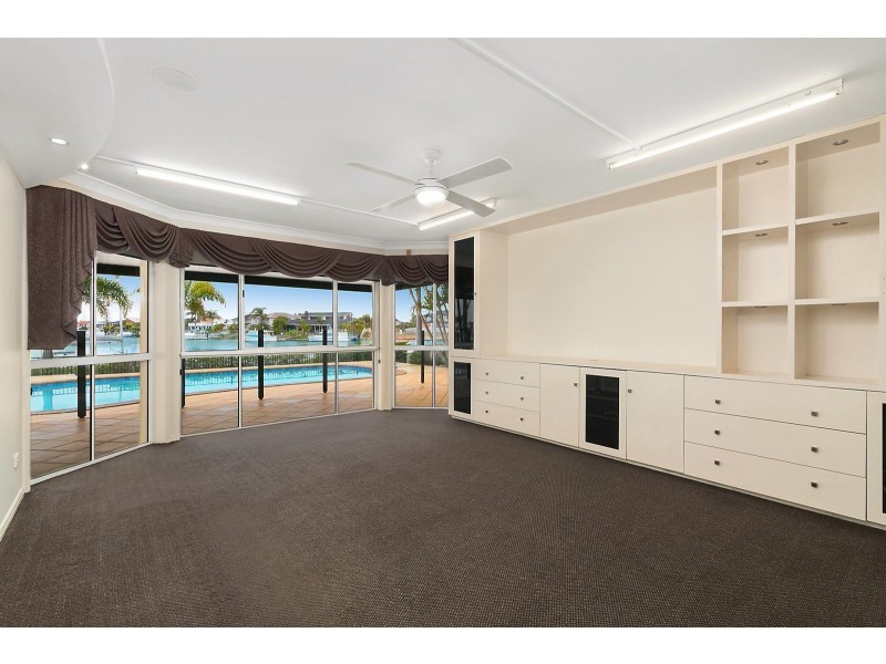 18 Mainroyal Court, Raby Bay QLD 4163