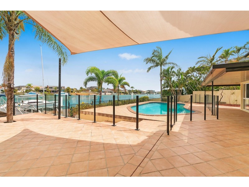 18 Mainroyal Court, Raby Bay QLD 4163