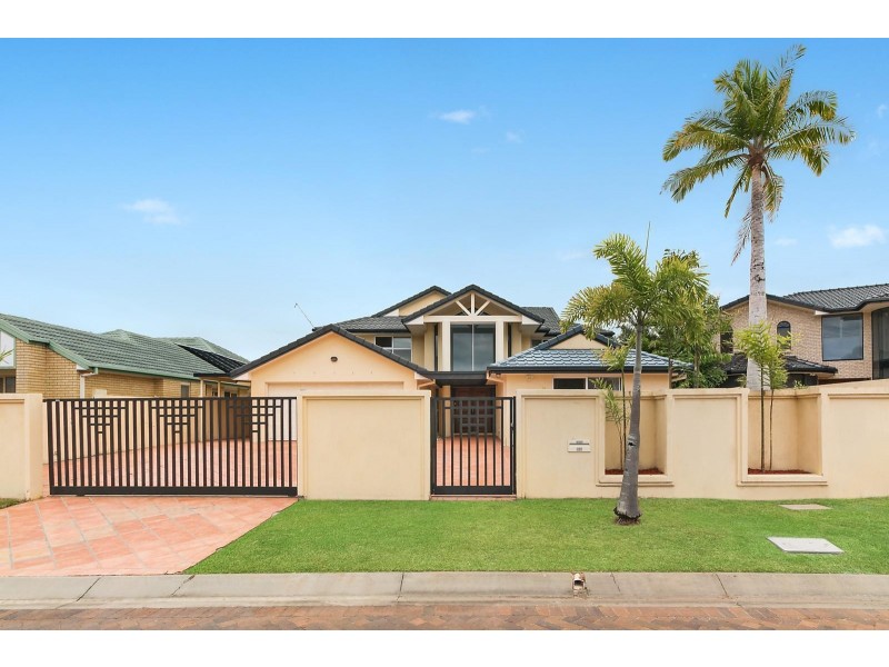 18 Mainroyal Court, Raby Bay QLD 4163