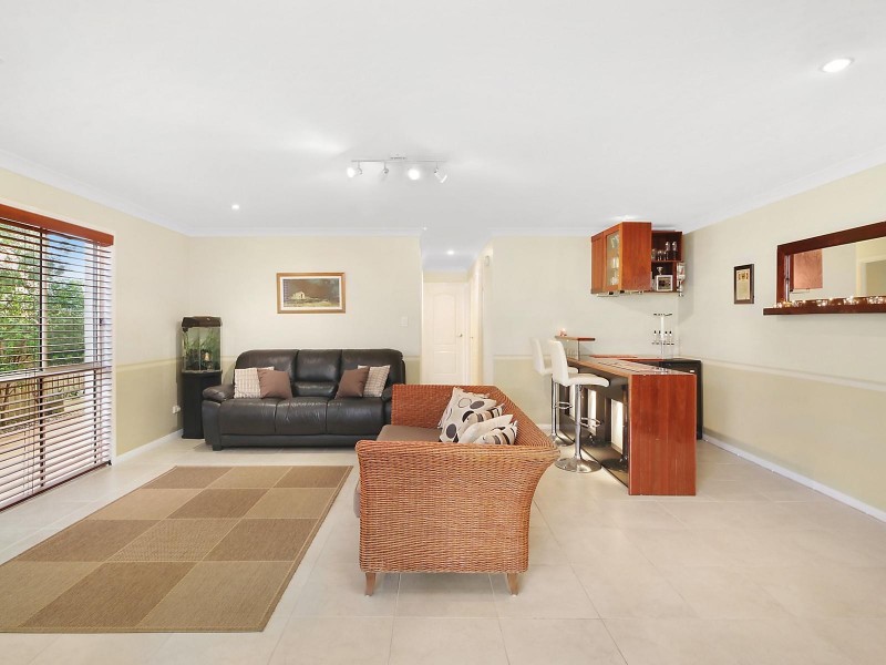 11 Lowe Circuit, Redland Bay QLD 4165