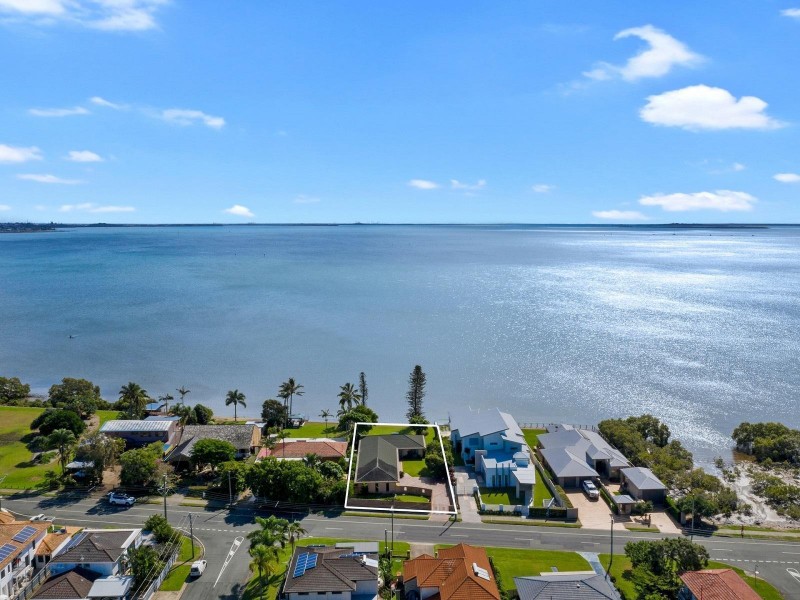 8 Bath Street, Birkdale QLD 4159