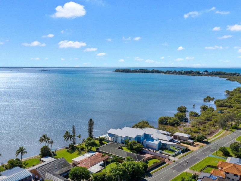 8 Bath Street, Birkdale QLD 4159