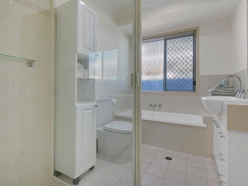 12 Chestnut Place, The Gap QLD 4061