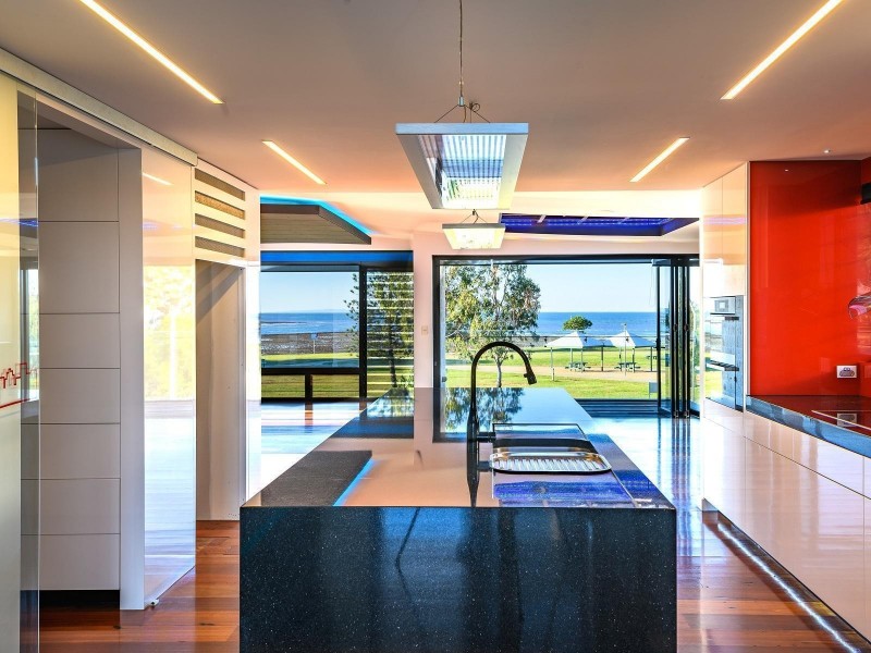 17 Portsmouth Place, Raby Bay QLD 4163