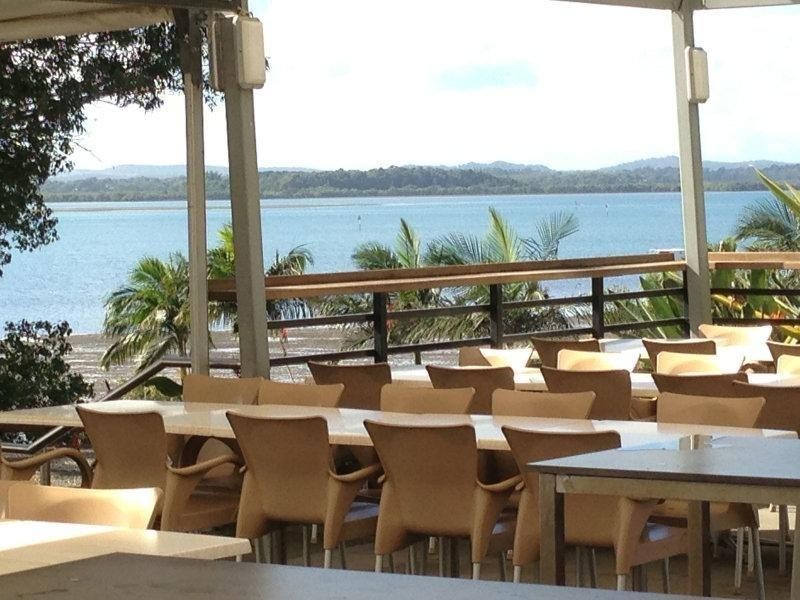 15 Tina Street, Redland Bay QLD 4165