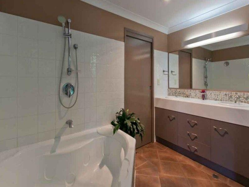 62 Fir Street, Victoria Point QLD 4165