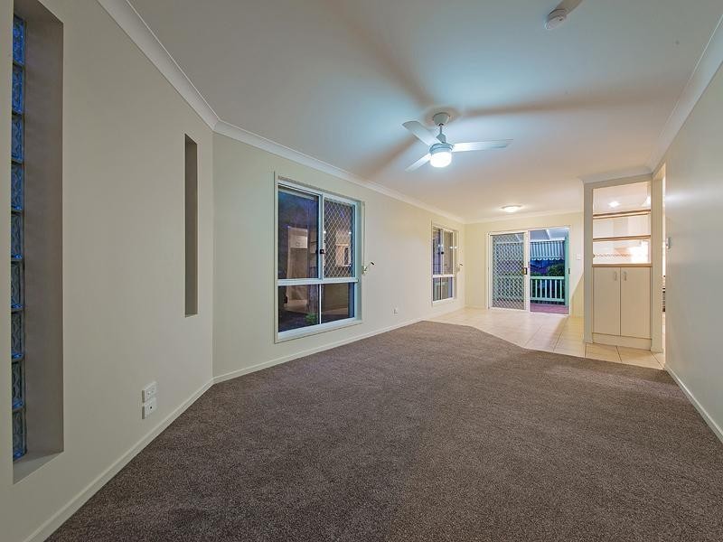 7/16 Hill Crescent, Carina Heights QLD 4152