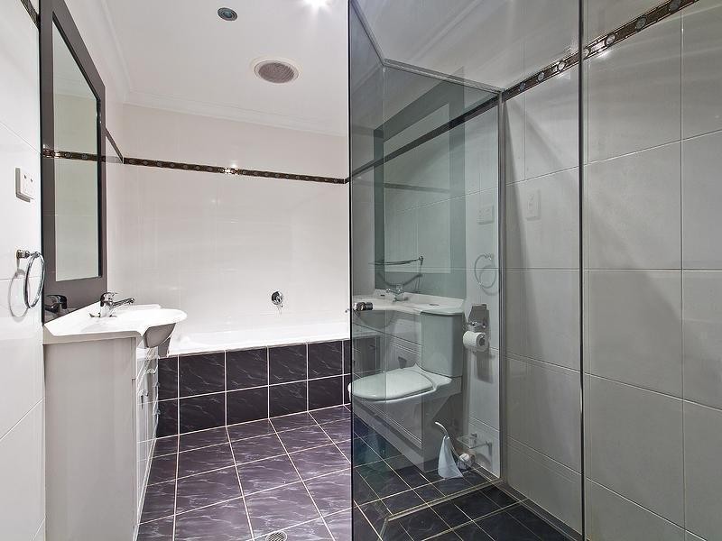 22 Warner Street, Wellington Point QLD 4160