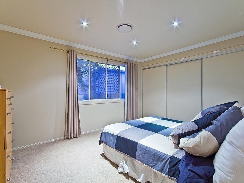 22 Warner Street, Wellington Point QLD 4160