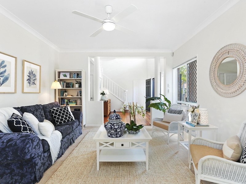 9 Sirocco Court, Ormiston QLD 4160