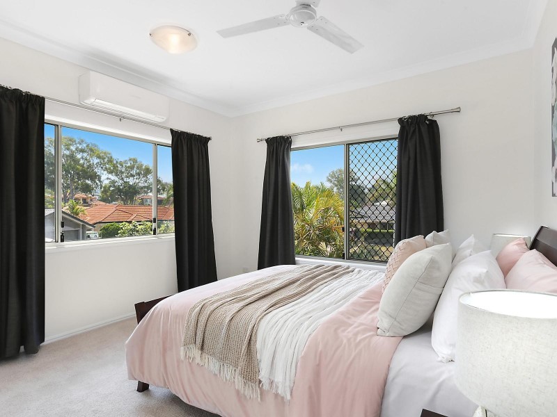 9 Sirocco Court, Ormiston QLD 4160