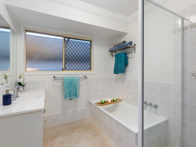 40 Prunda Circuit, Wellington Point QLD 4160
